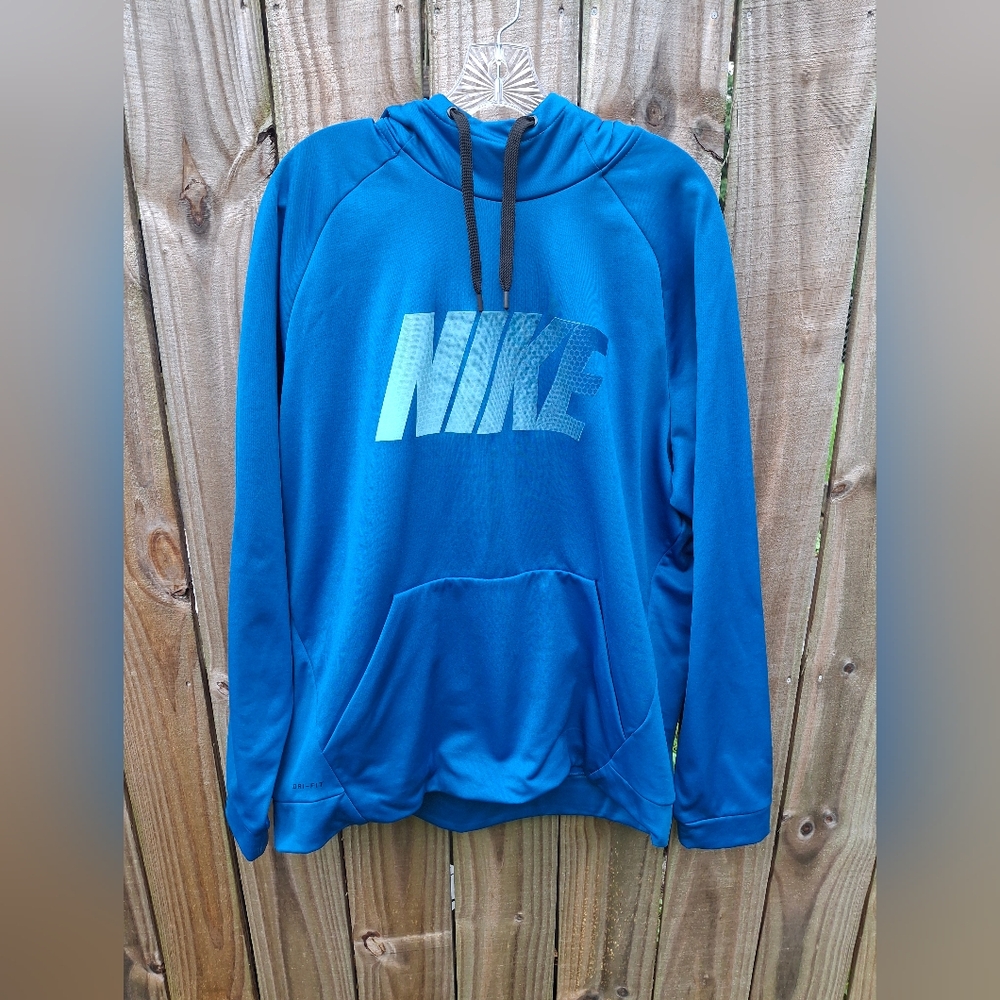 NWT Nike Dry-Fit Therma Hoodie